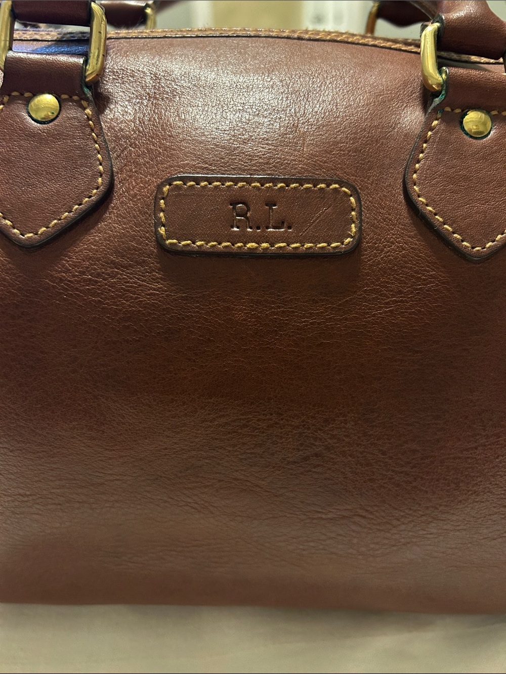 Vgt. Ralph Lauren satchel bag with removable strap and brass hardware. - Picture 2 of 10